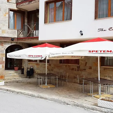 Castle 2 Παμπόροβο